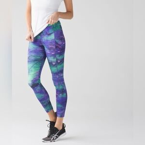 Lululemon Time to Shine Tight Size 4 Purple And Green Color